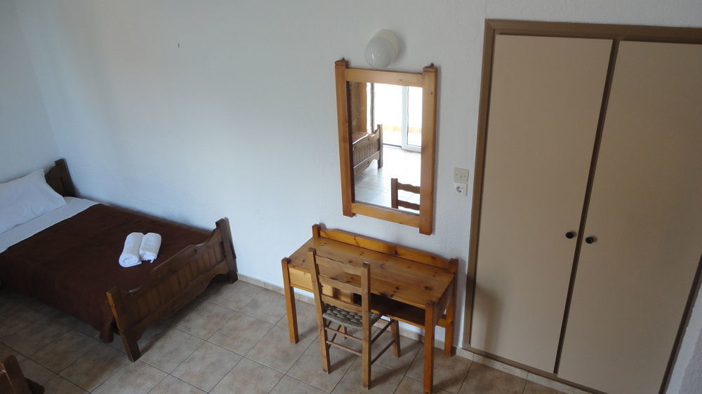 Ibiscus Hotel Malia Екстериор снимка